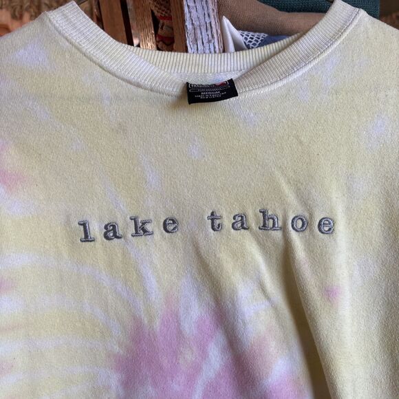 VINTAGE OUTFITTER TRADING WOMENS MEDIUM CREWNECK SWEATSHIRT TYE-DYED LAKE TAHOE - Picture 3 of 6
